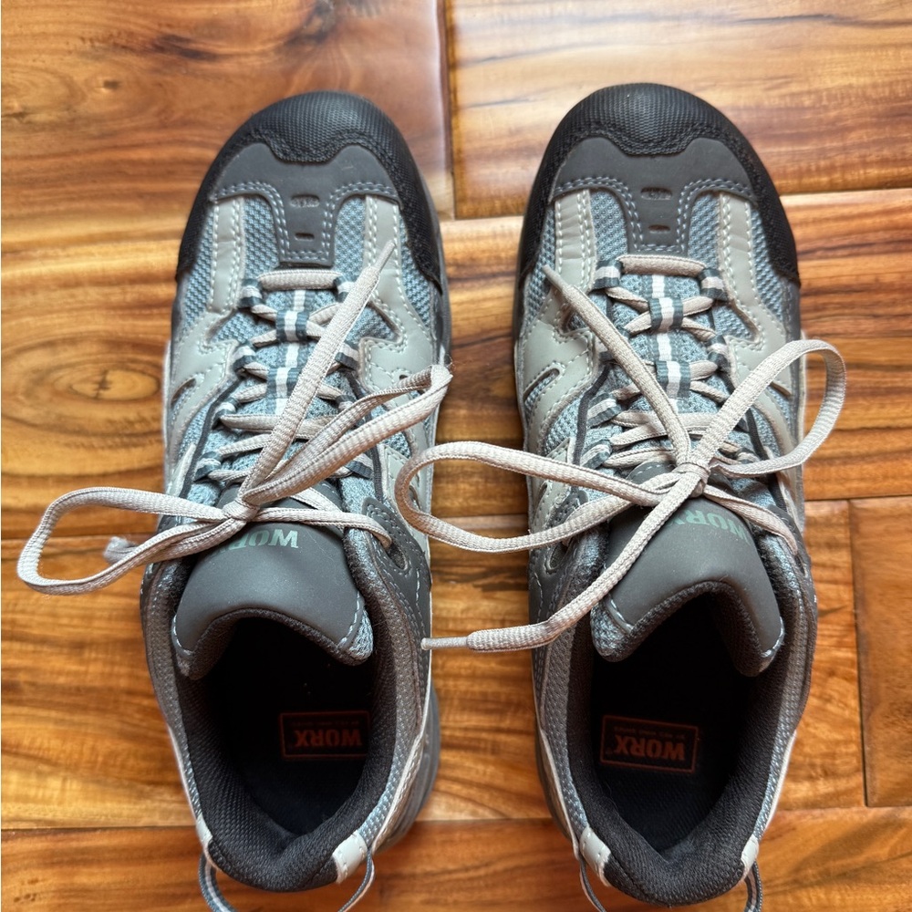 Women’s Safety Shoe